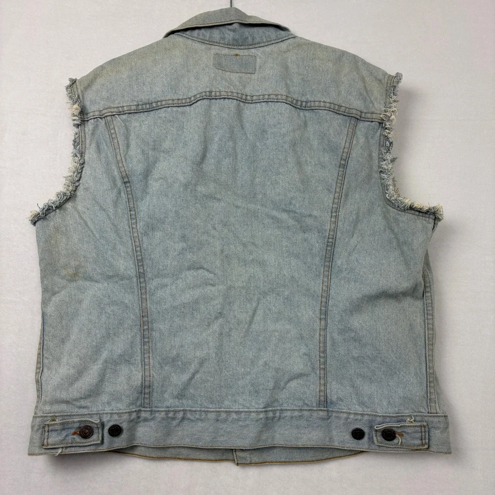 Vintage Levis 70506 Denim Trucker Vest Mens XL Light Wash Cut Off distressed